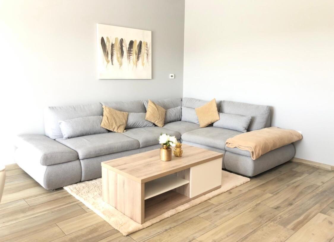 Loft Evasion , Parking Gratuit , 5 Min Auxerre Lägenhet Monéteau Exteriör bild