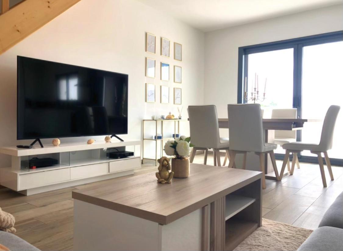 Loft Evasion , Parking Gratuit , 5 Min Auxerre Lägenhet Monéteau Exteriör bild